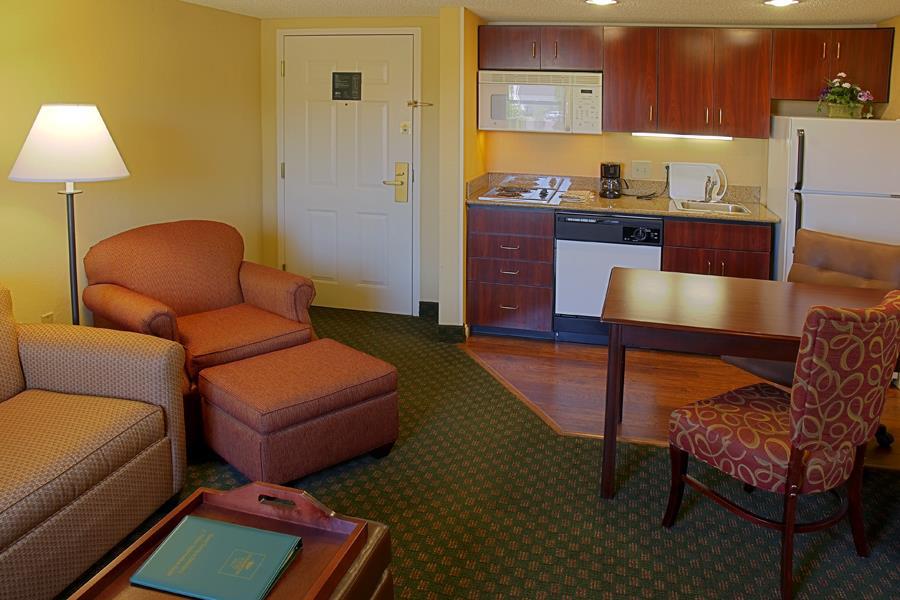 Homewood Suites By Hilton Огъста Стая снимка